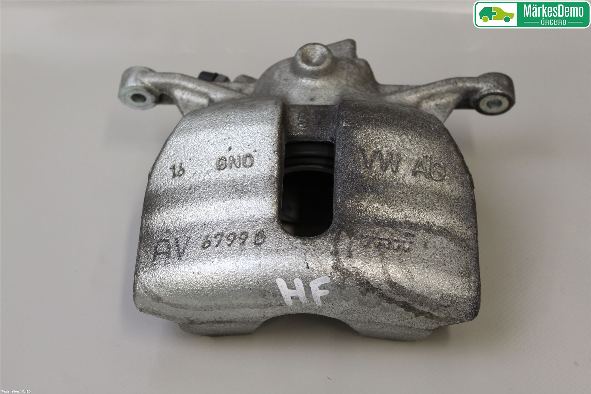 Skoda SUPERB 16-24 Bremsecaliper Foran Høyre