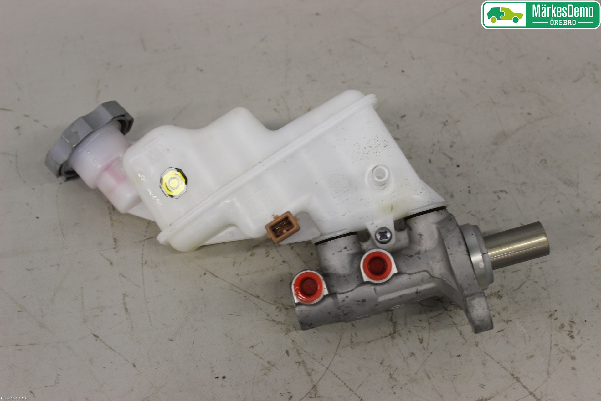 Kia RIO 12-16 Brems Hovedsylinder