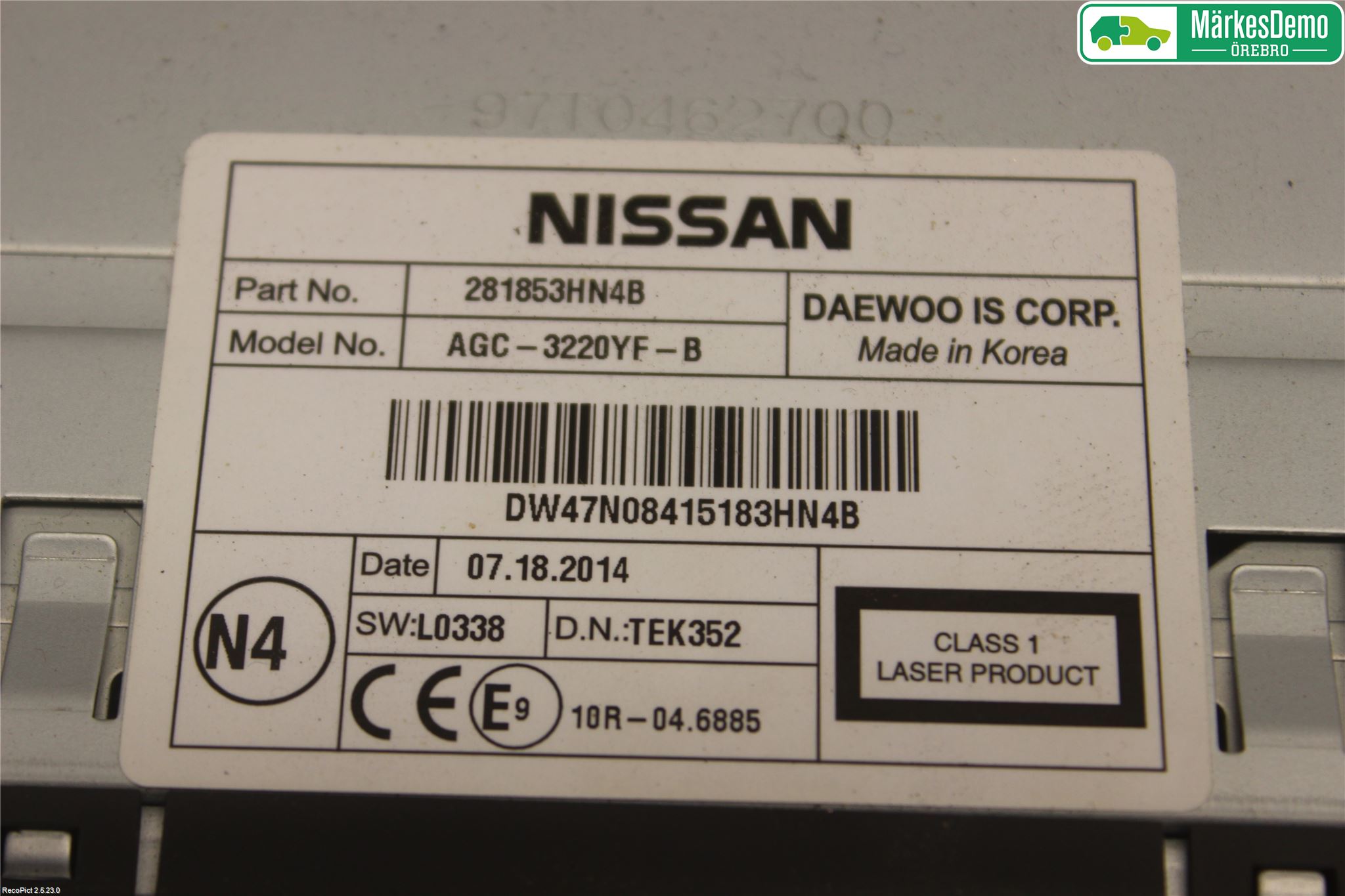 Nissan MICRA 11-16 Stereo Radio