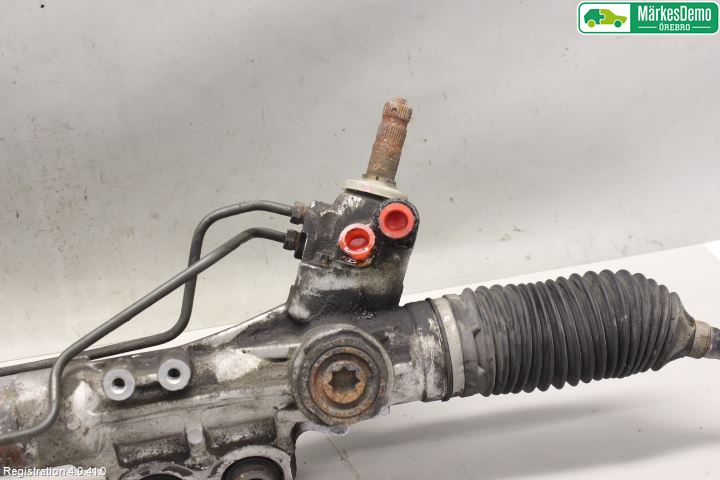 Nissan NAVARA 05-16 Servo Snekke - Tannstang