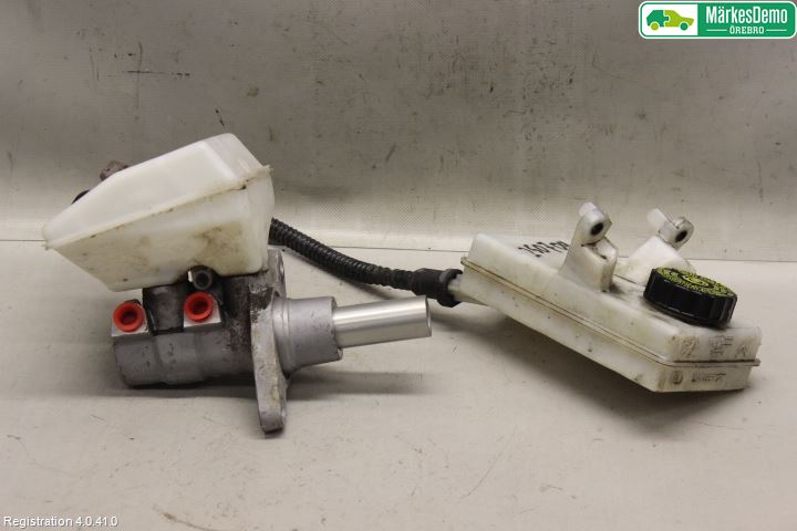 Peugeot 5008 10-16 Brems Hovedsylinder