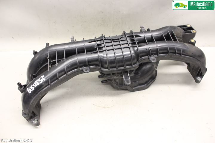 Subaru LEVORG 14-20 Innsugningsmanifold