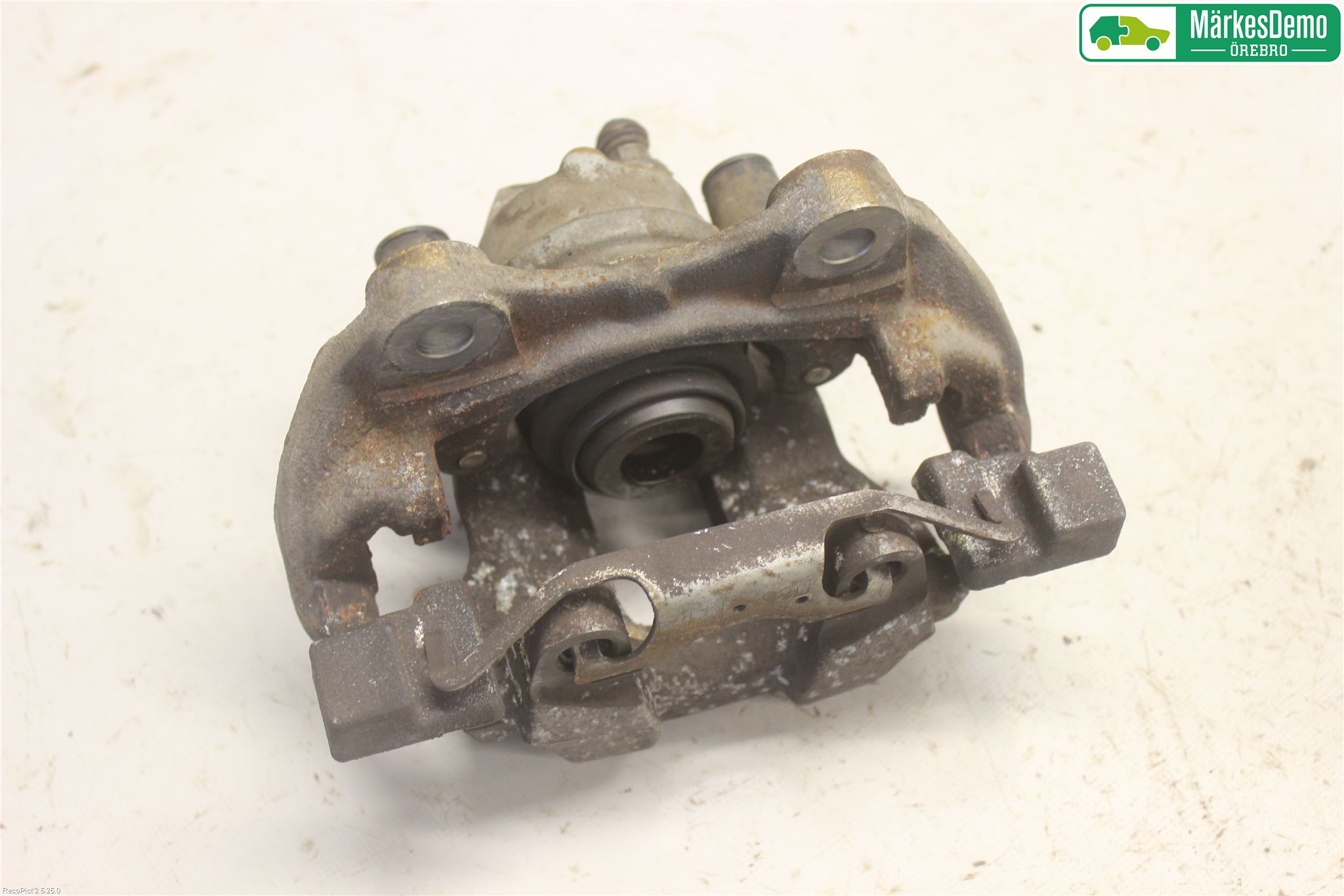 Mercedes-Benz MB E-KLASS (W212) 09-16 Bremsecaliper Bak Høyre