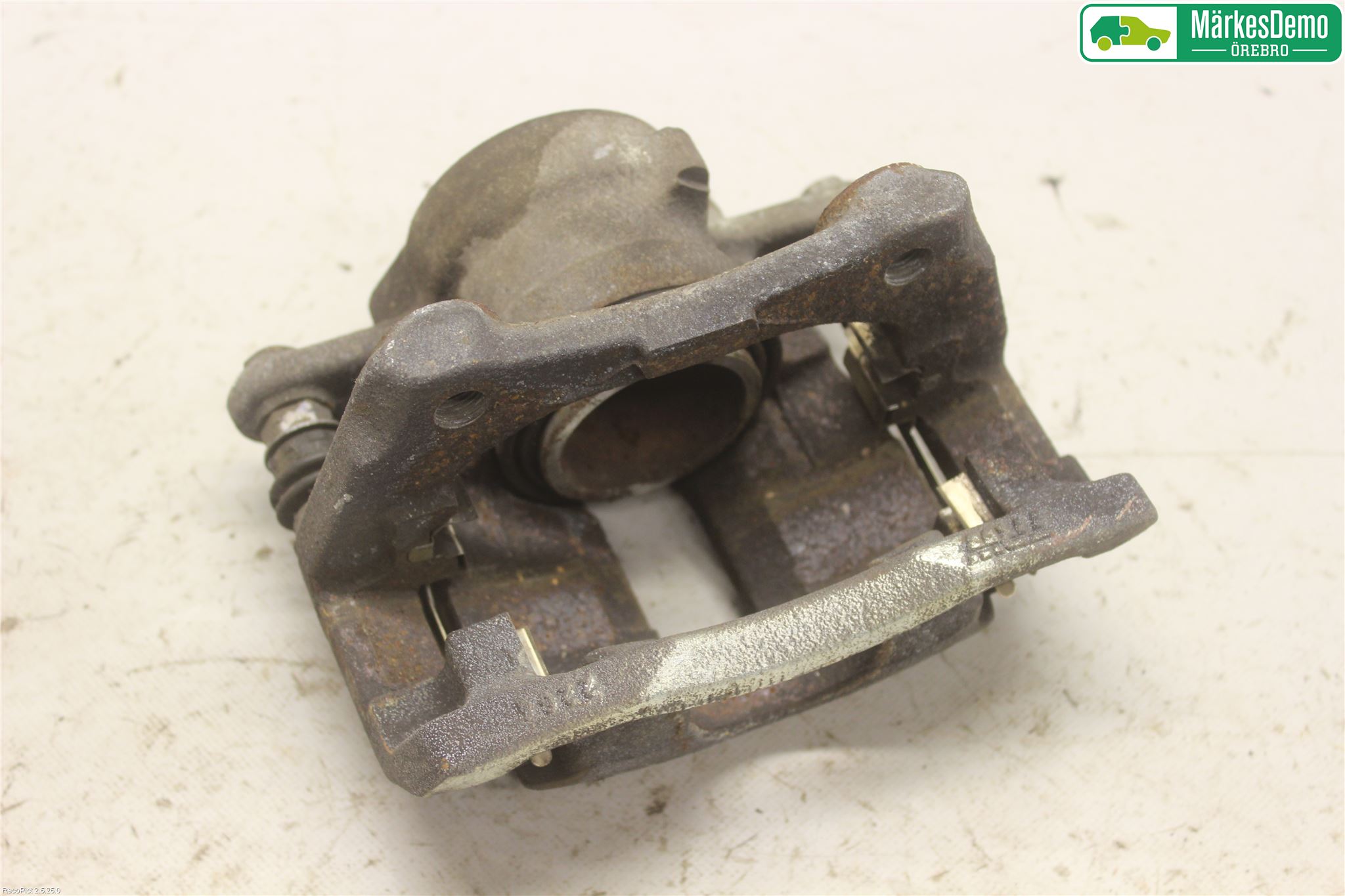 Nissan NOTE E12 14-20 Bremsecaliper Foran Venstre