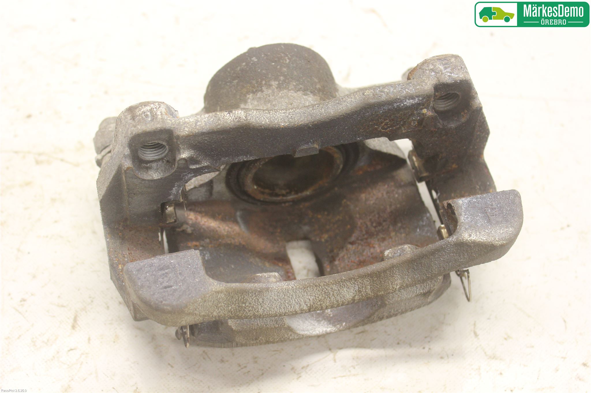 Nissan QASHQAI 14-17 Bremsecaliper Foran Venstre