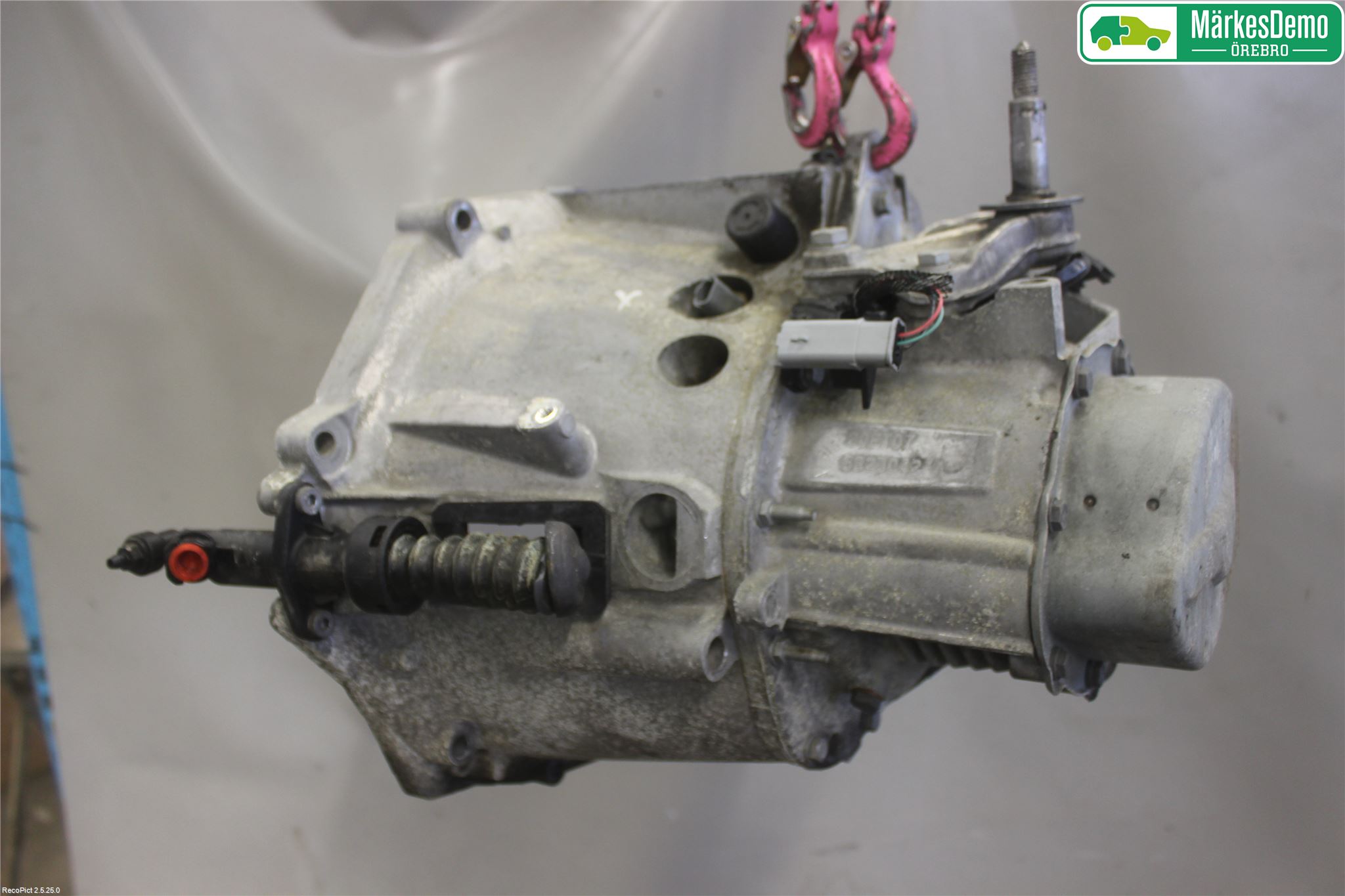 Peugeot PARTNER 08-15 Gearkasse 5 Trinn