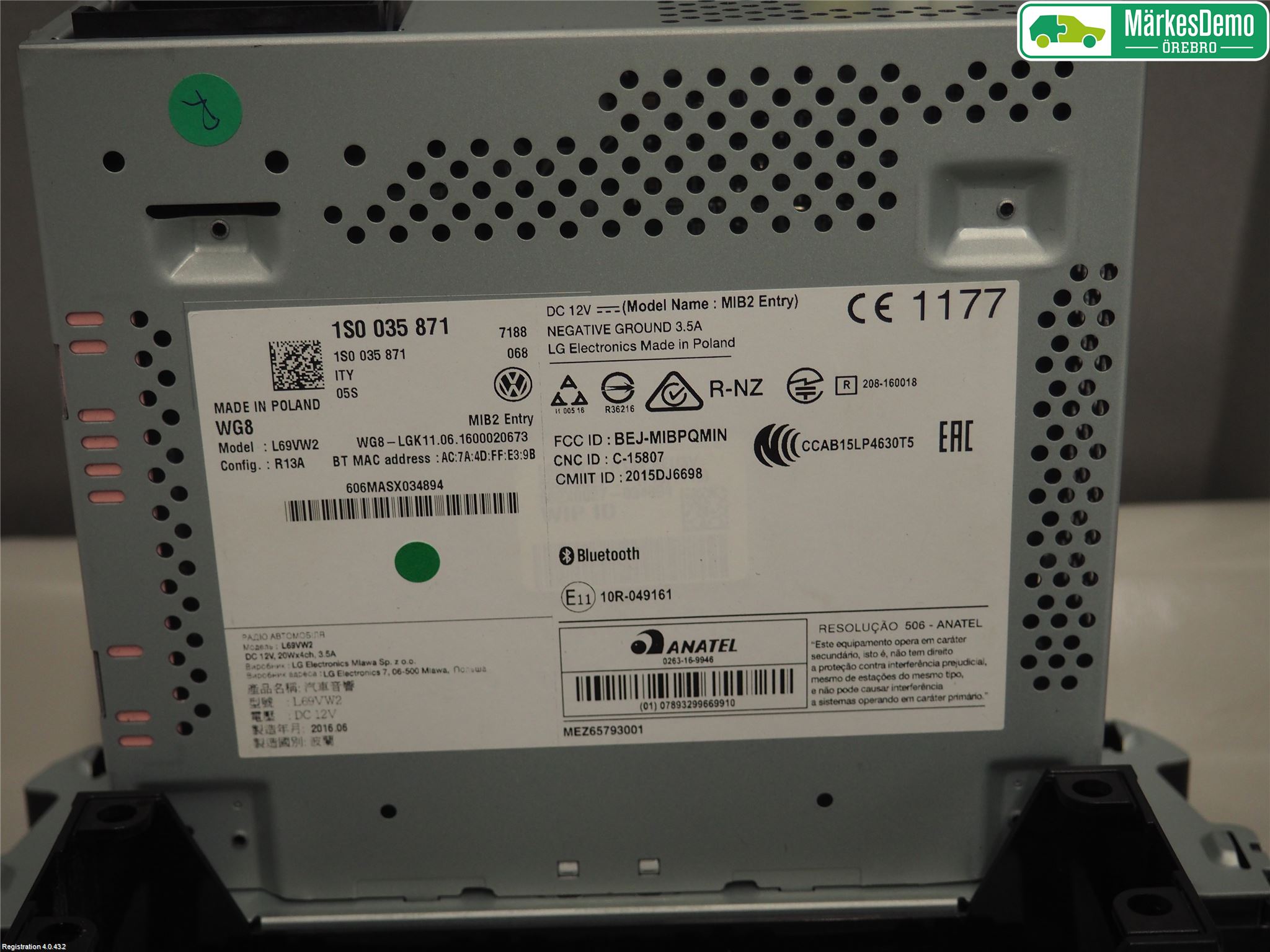Volkswagen VW UP! / E-UP! Stereo Radio