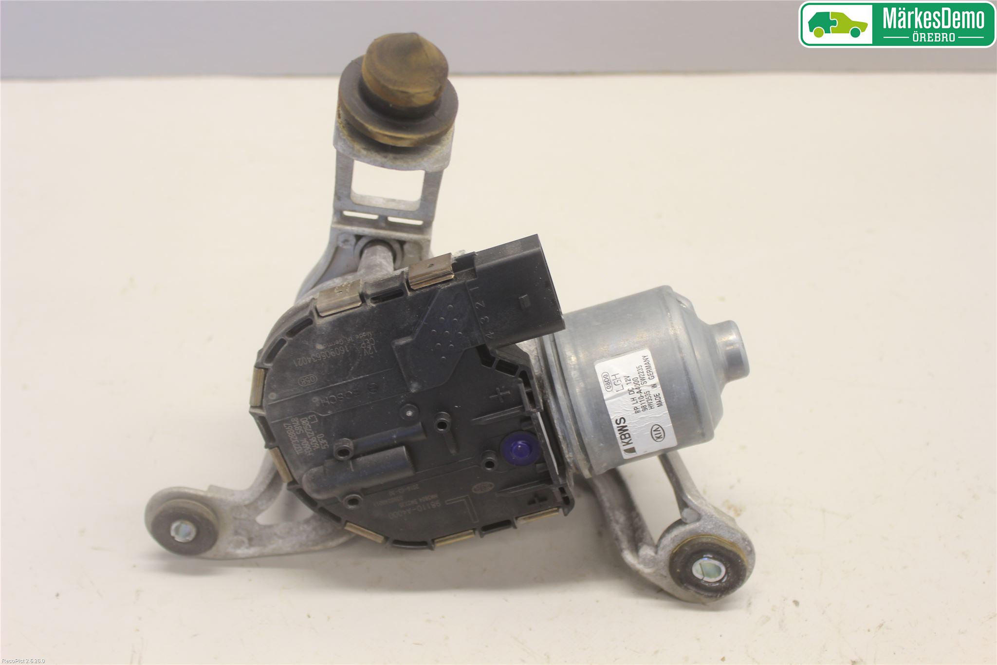 Kia CARENS III 13-19 Viskermotor Frontrute