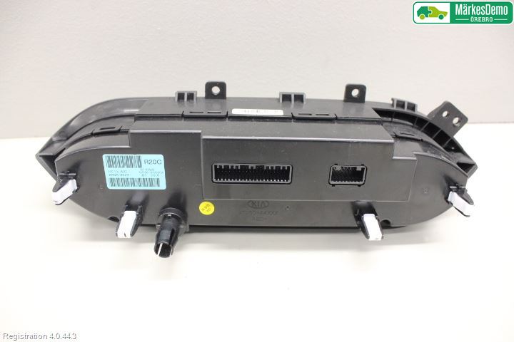 Kia CARENS III 13-19 Varme Ac Betjening-Display