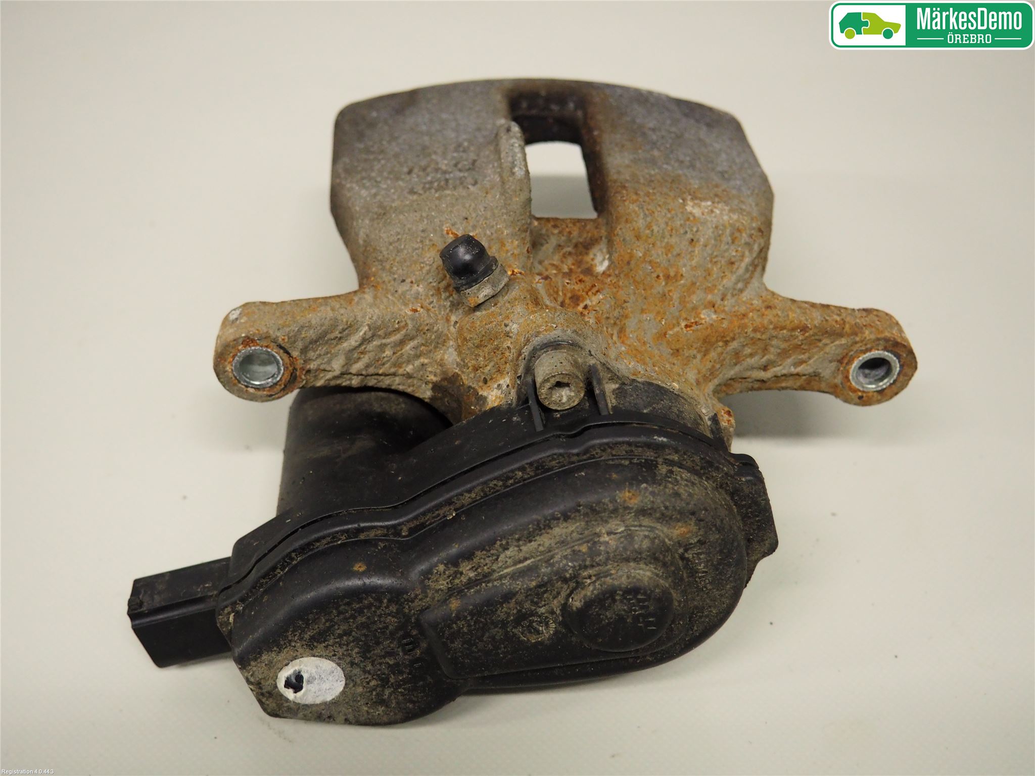 Audi Q5 09-16 Bremsecaliper Bak Venstre