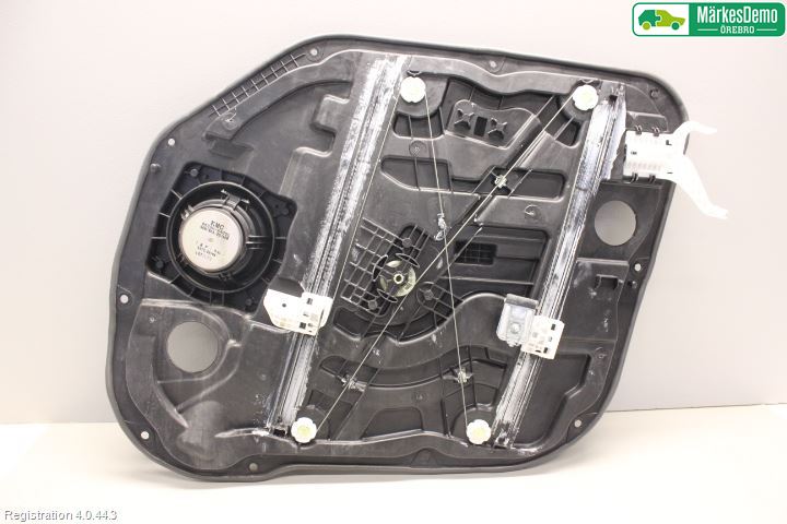 Kia CARENS III 13-19 Vindusheis