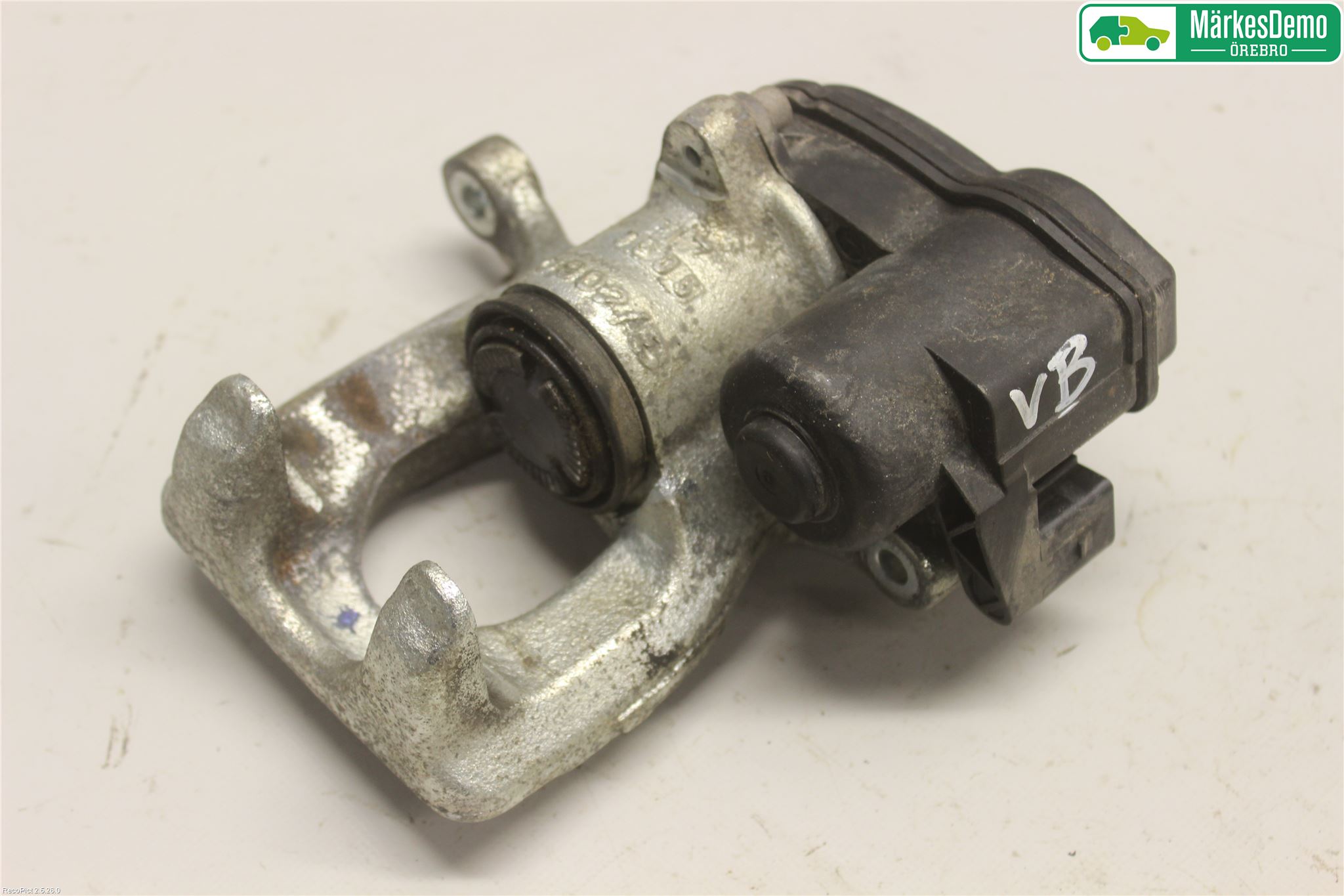 Nissan QASHQAI 14-17 Bremsecaliper Bak Venstre