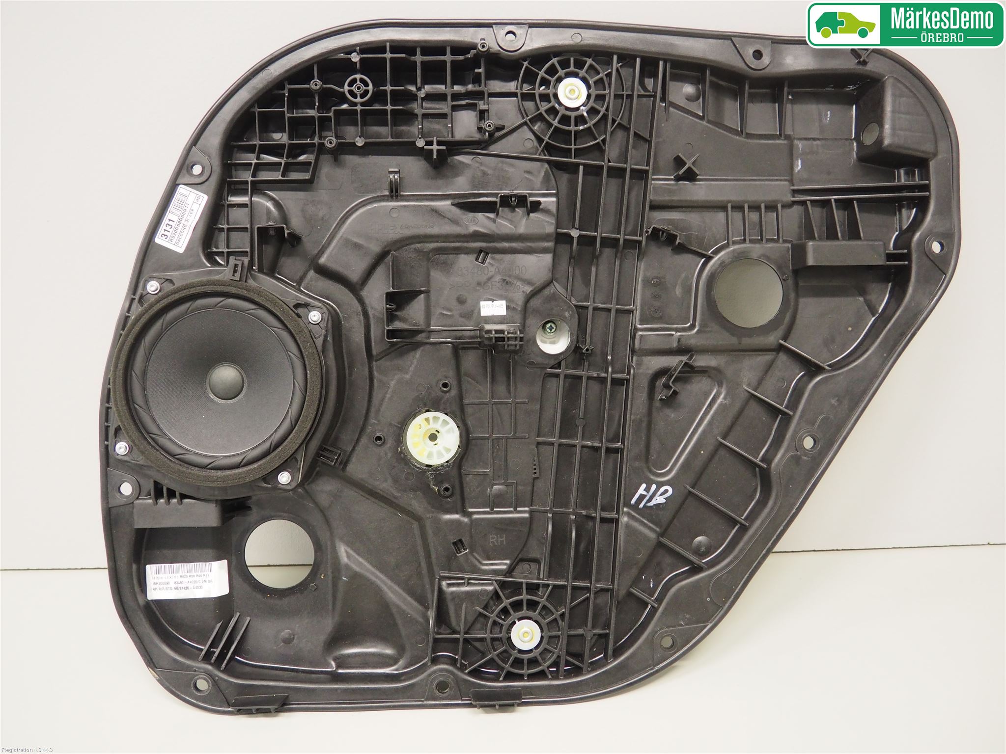 Kia CARENS III 13-19 Vindusheis