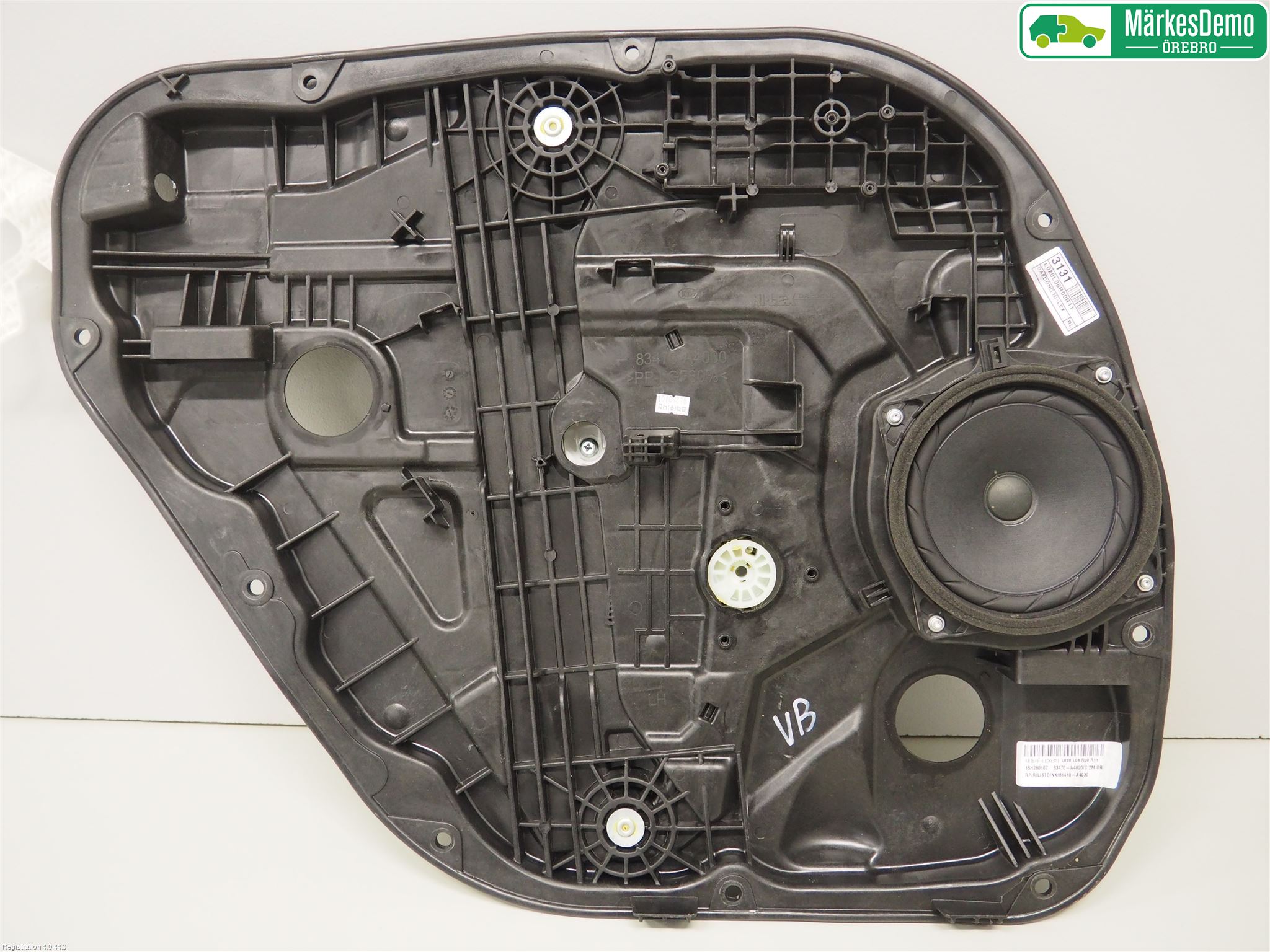 Kia CARENS III 13-19 Vindusheis
