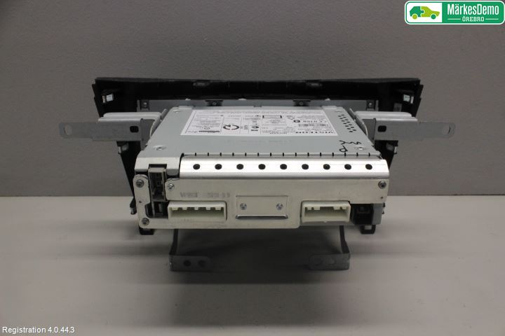 Nissan QASHQAI 14-17 Stereo Radio Med Cd