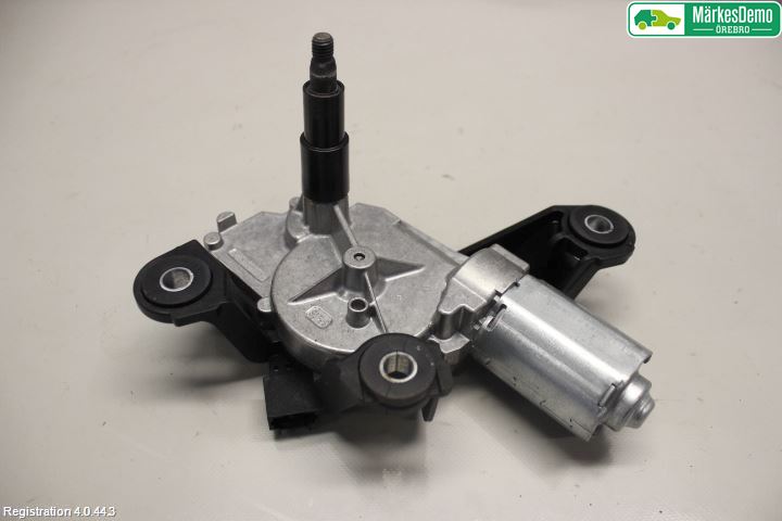 Nissan QASHQAI+2  10-14 Viskermotor Bakluke