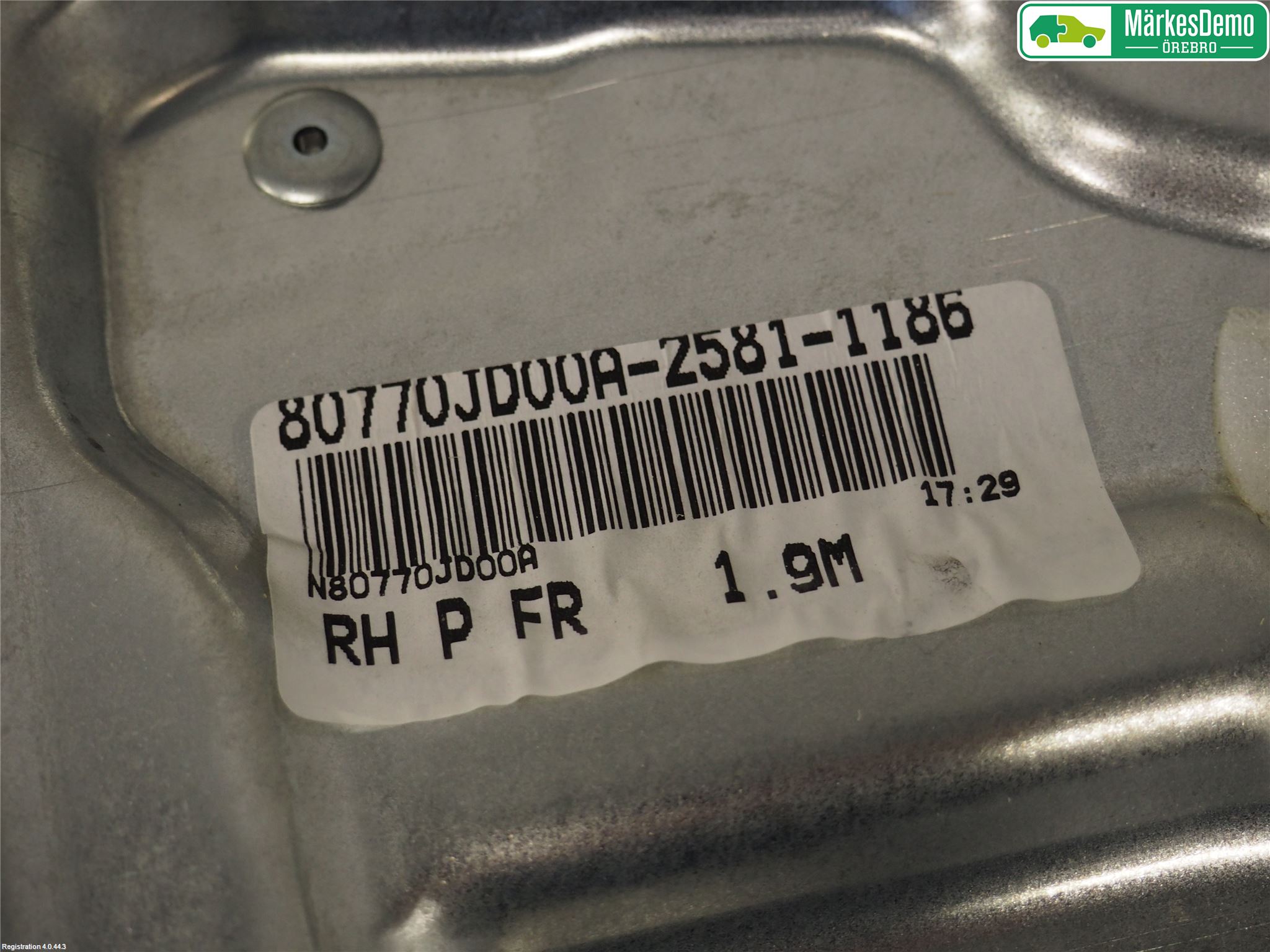 Nissan QASHQAI+2  10-14 Vindusheis El Komp