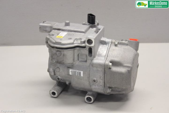 Toyota AURIS 13-19 Varme Ac Kompressor