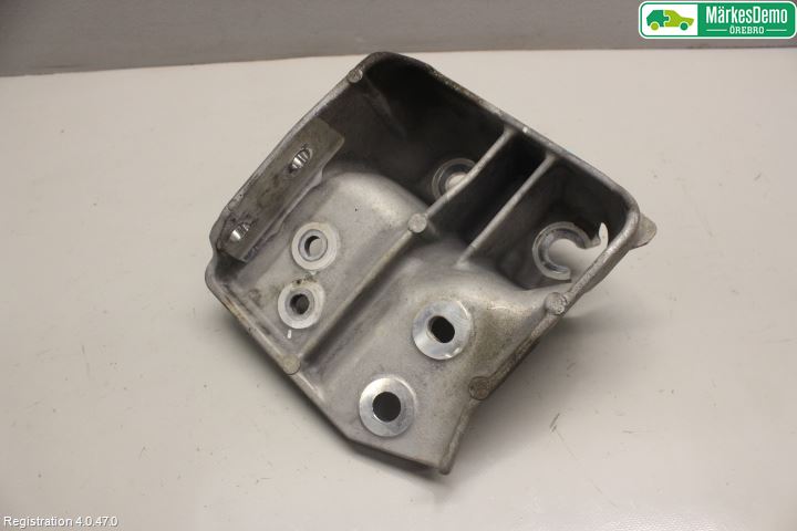 Subaru OUTBACK 15-20 Forstilling Øvrig
