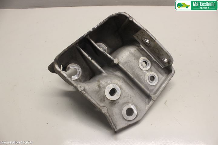 Subaru OUTBACK 15-20 Forstilling Øvrig