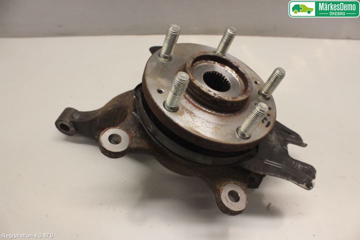 Kia CARENS III 13-19 Spindel Vf