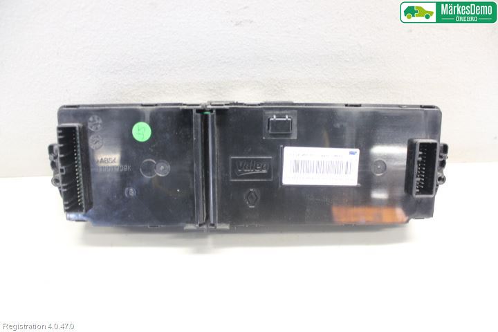 Renault MEGANE III 09-15 Varme Ac Betjening-Display