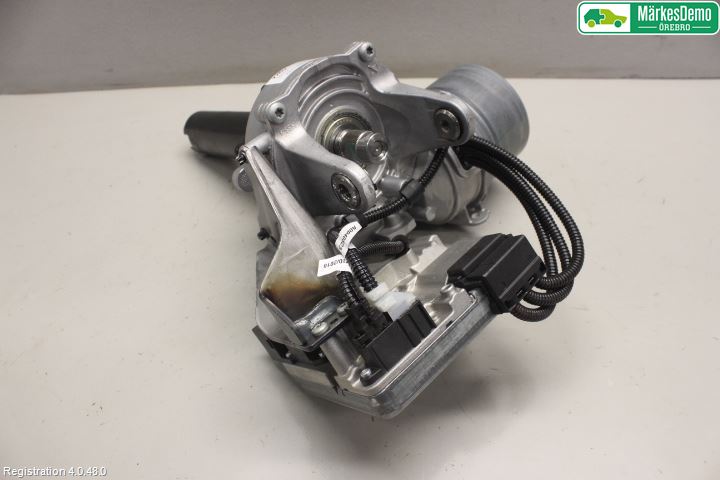 Fiat TIPO/CROSS 16- Rattakselaggregat Innebygd Servo