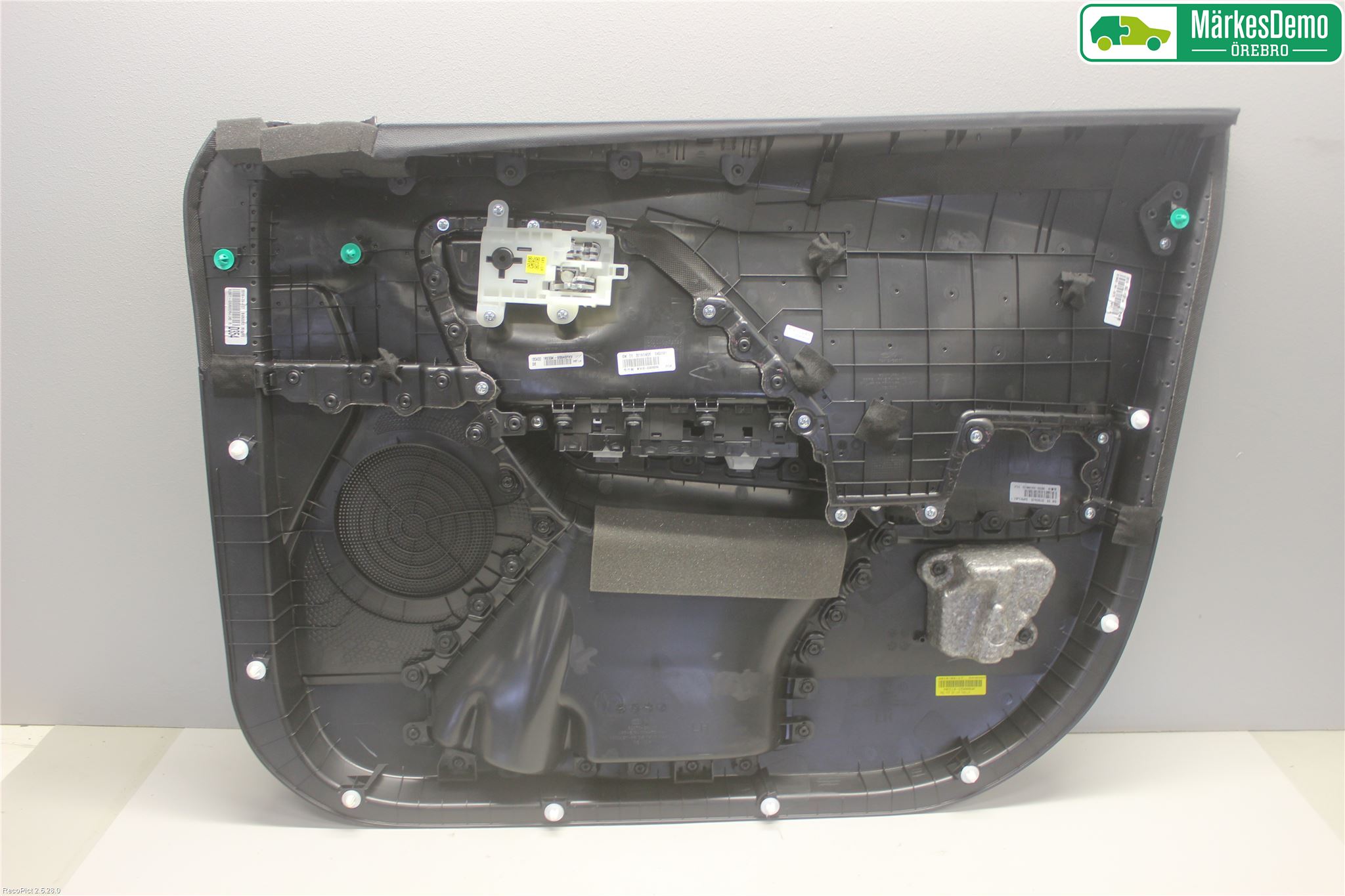 Kia NIRO (DE) 17-22 Innr Dørtrekk Venstre
