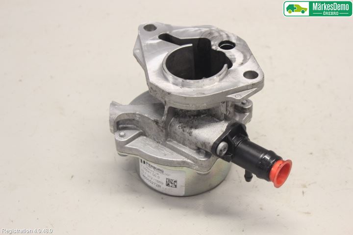 Nissan NV200/NV200 COMBI Vacuumpumpe