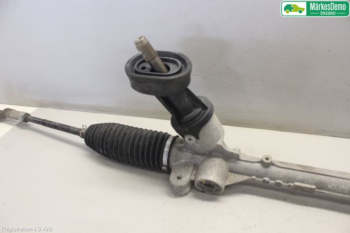 Skoda RAPID Servo Snekke - Tannstang