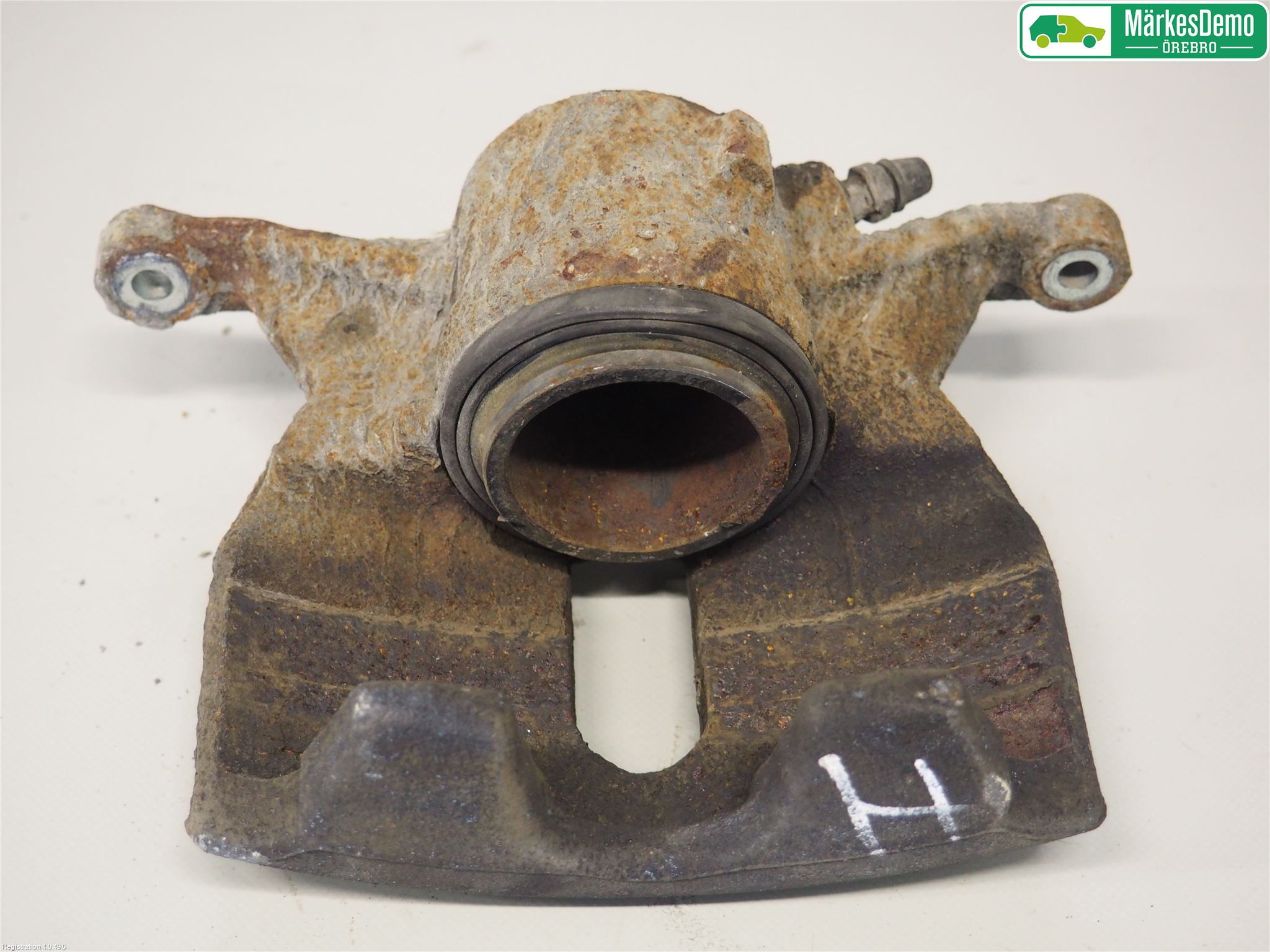 Volkswagen VW PASSAT 15-19 Bremsecaliper Foran Høyre