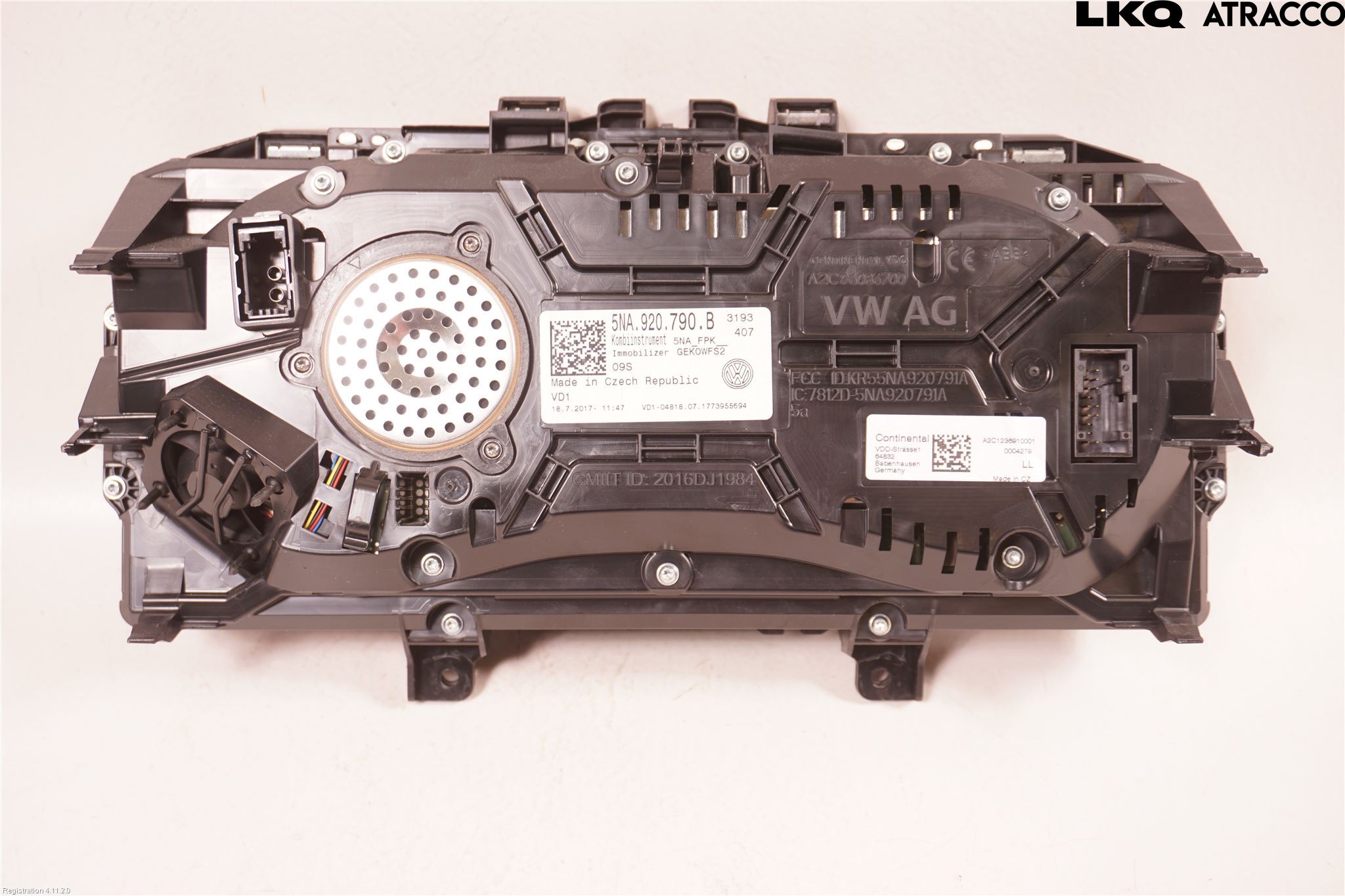 Volkswagen VW TIGUAN 16-24 Instr Kombinert