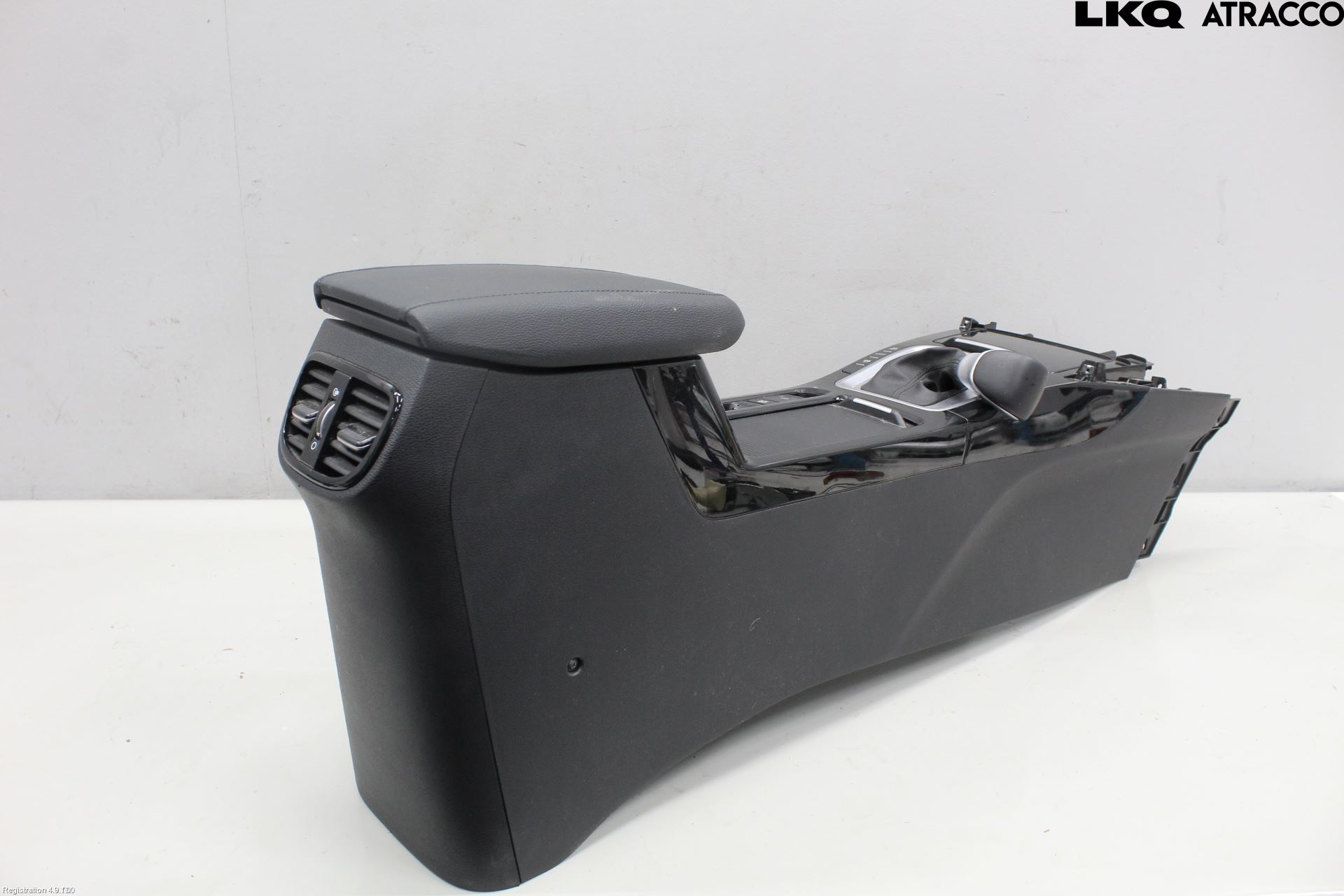 Kia CEED/CEED SW 19- Instrumentkonsoll Gulv