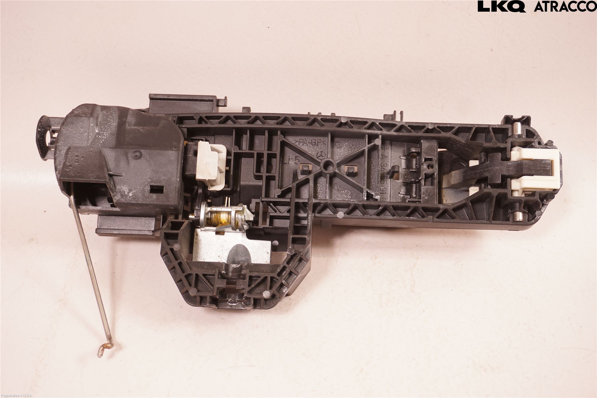 Mercedes-Benz MB E-KLASS (W212) 09-16 Dørhandtak Ytre Venstre