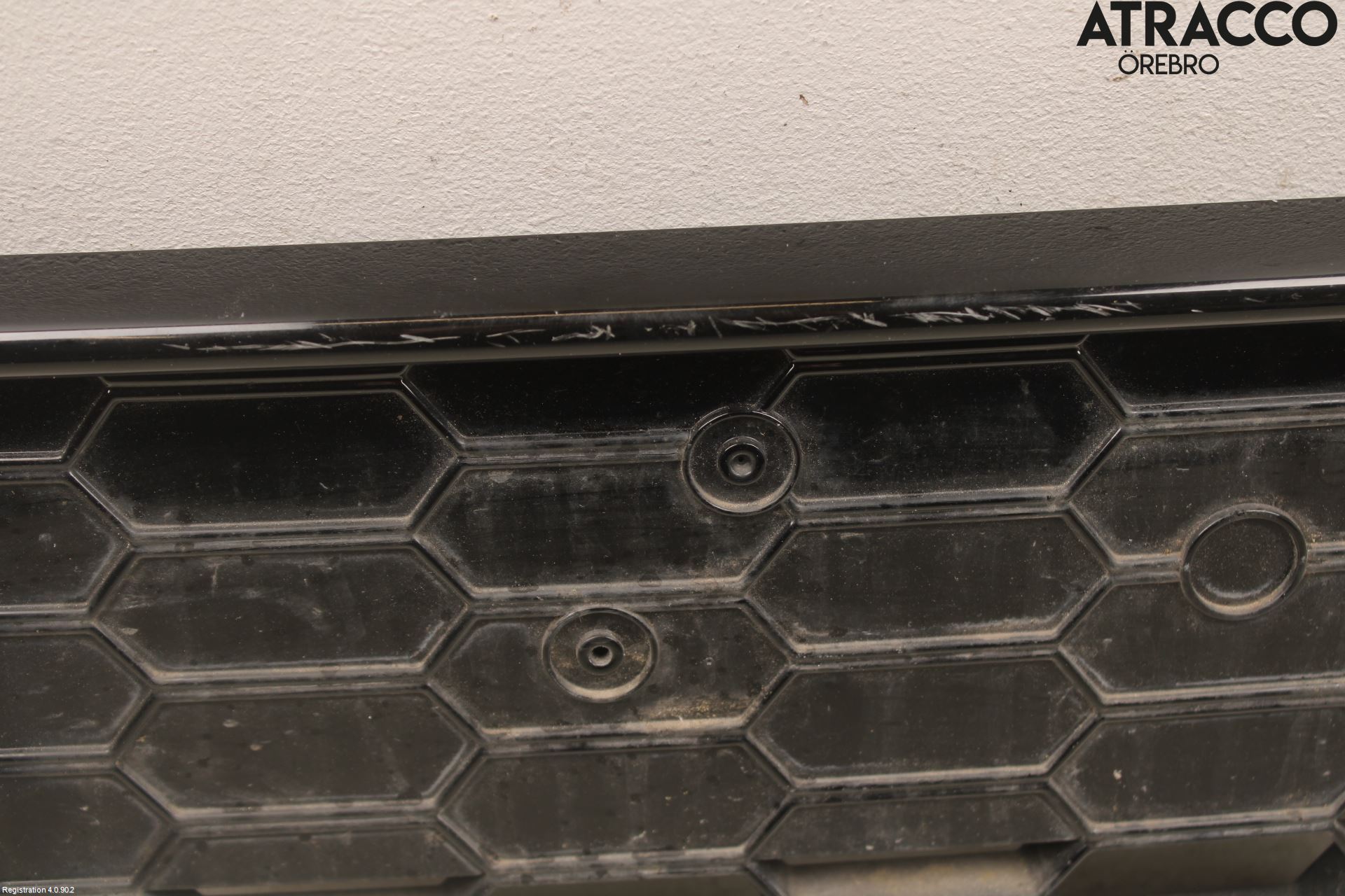 Ford FOCUS 11-14 Grilldel Midt