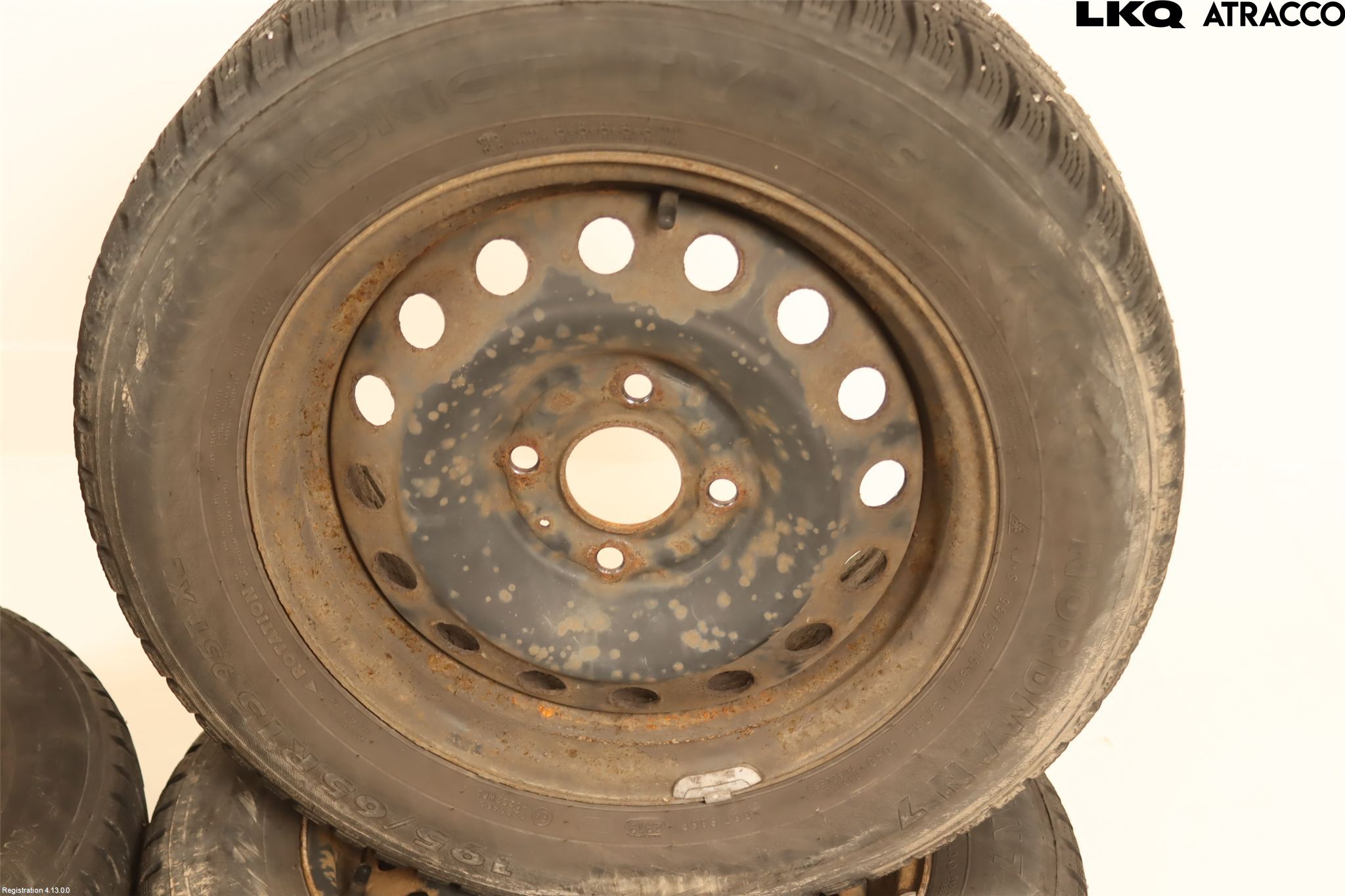 Nissan ALMERA    00-06 Dekk Vinter På Stål Felg 4Stk