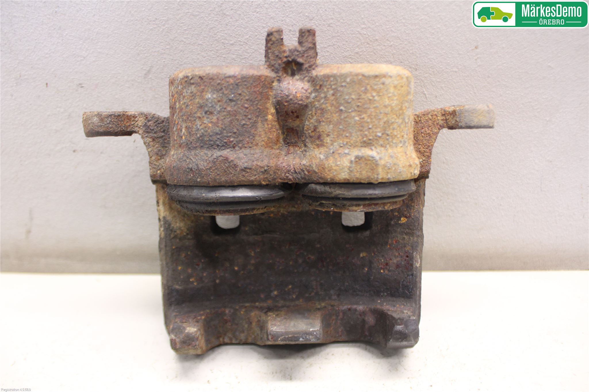 Nissan NAVARA 05-16 Bremsecaliper Foran Venstre