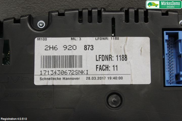 Volkswagen VW AMAROK 2H 10-22 Instr Kombinert