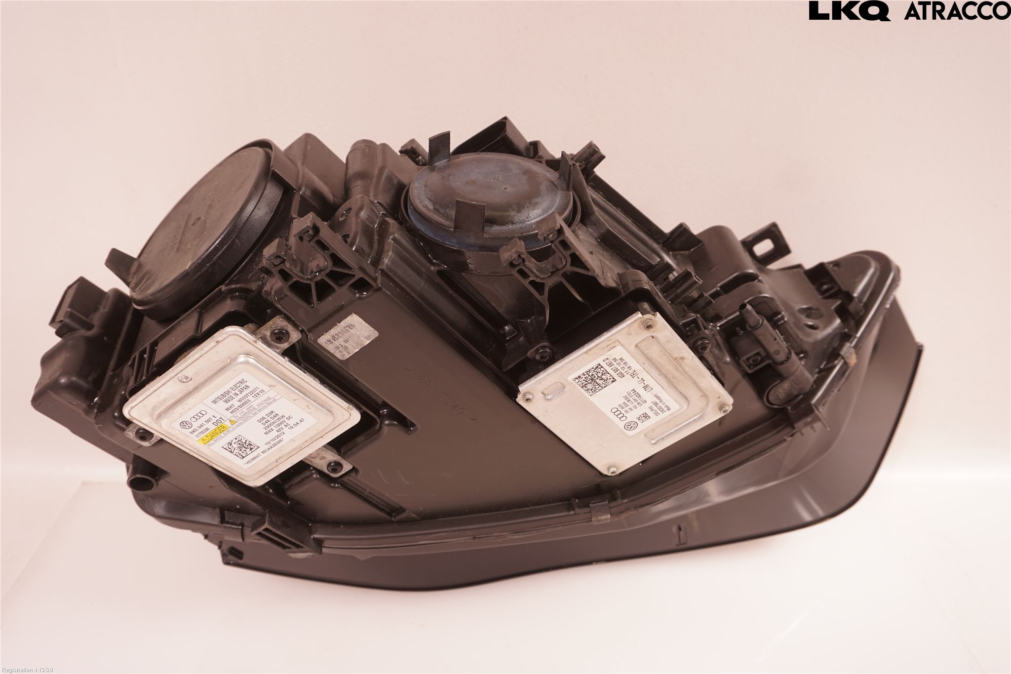 Audi A4 ALLROAD 09-16 Frontlykt Venstre