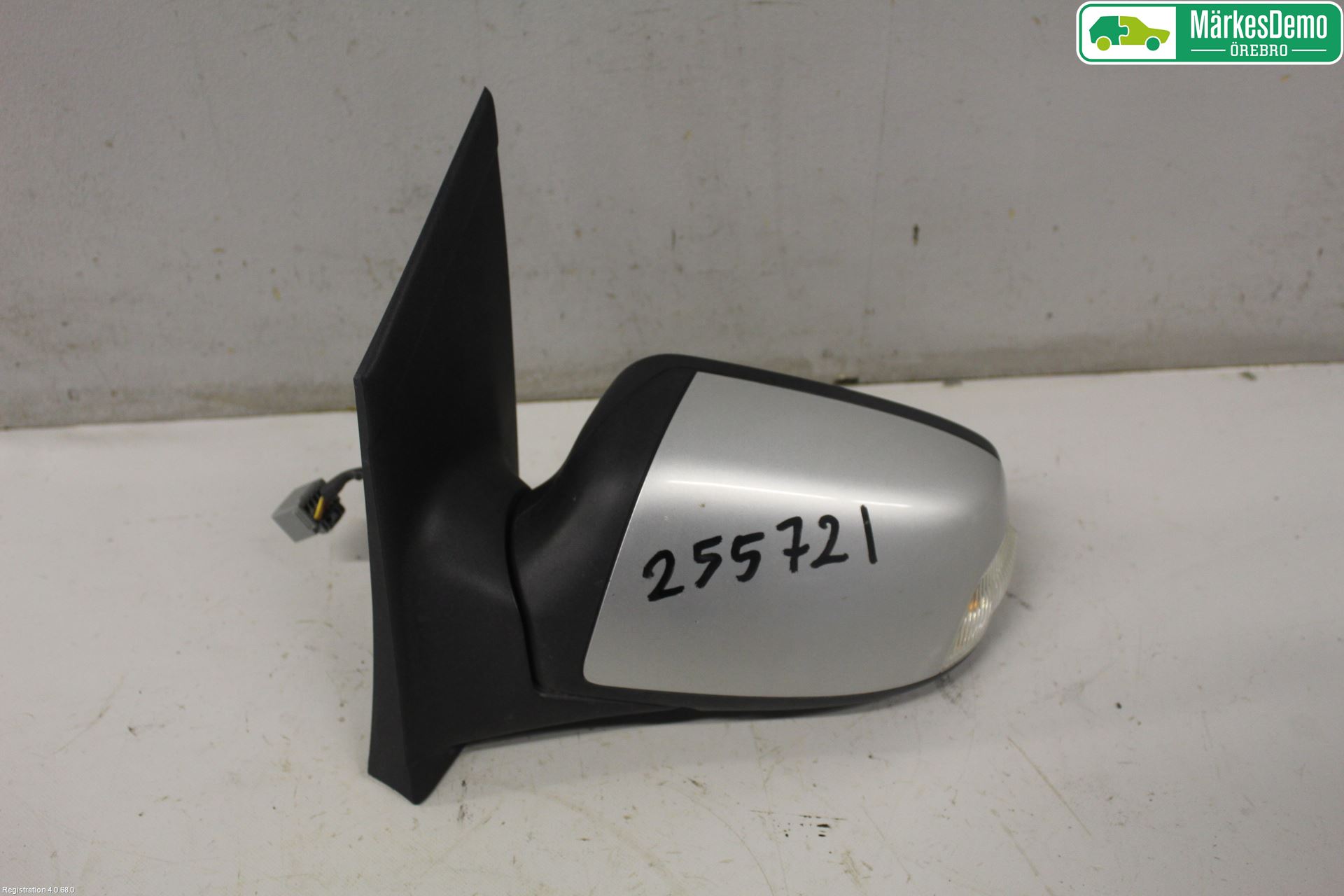 Ford FOCUS     04-07 Speil V M-El Justering