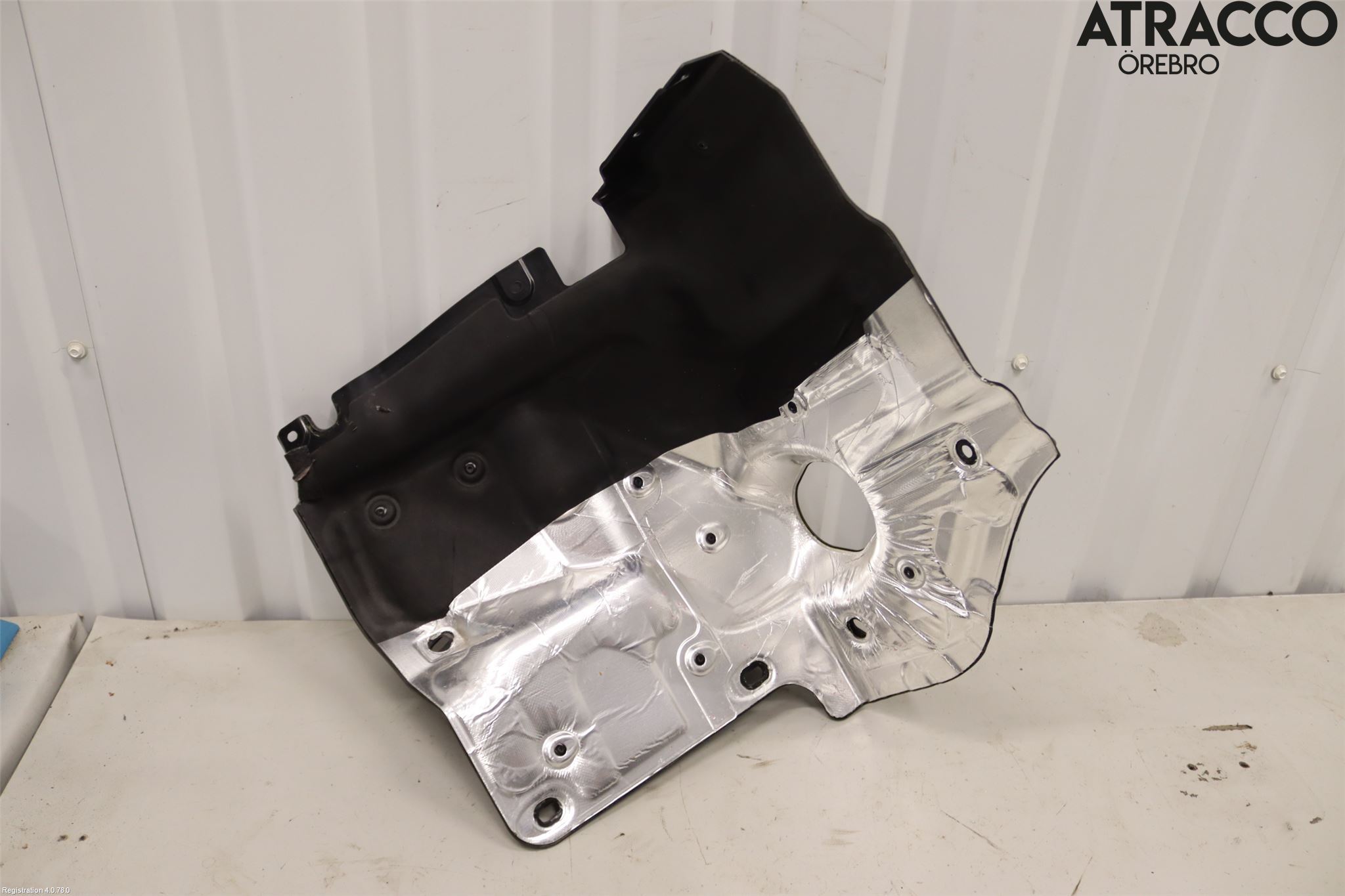 Kia STINGER 18- Motor Deksel Over Motor