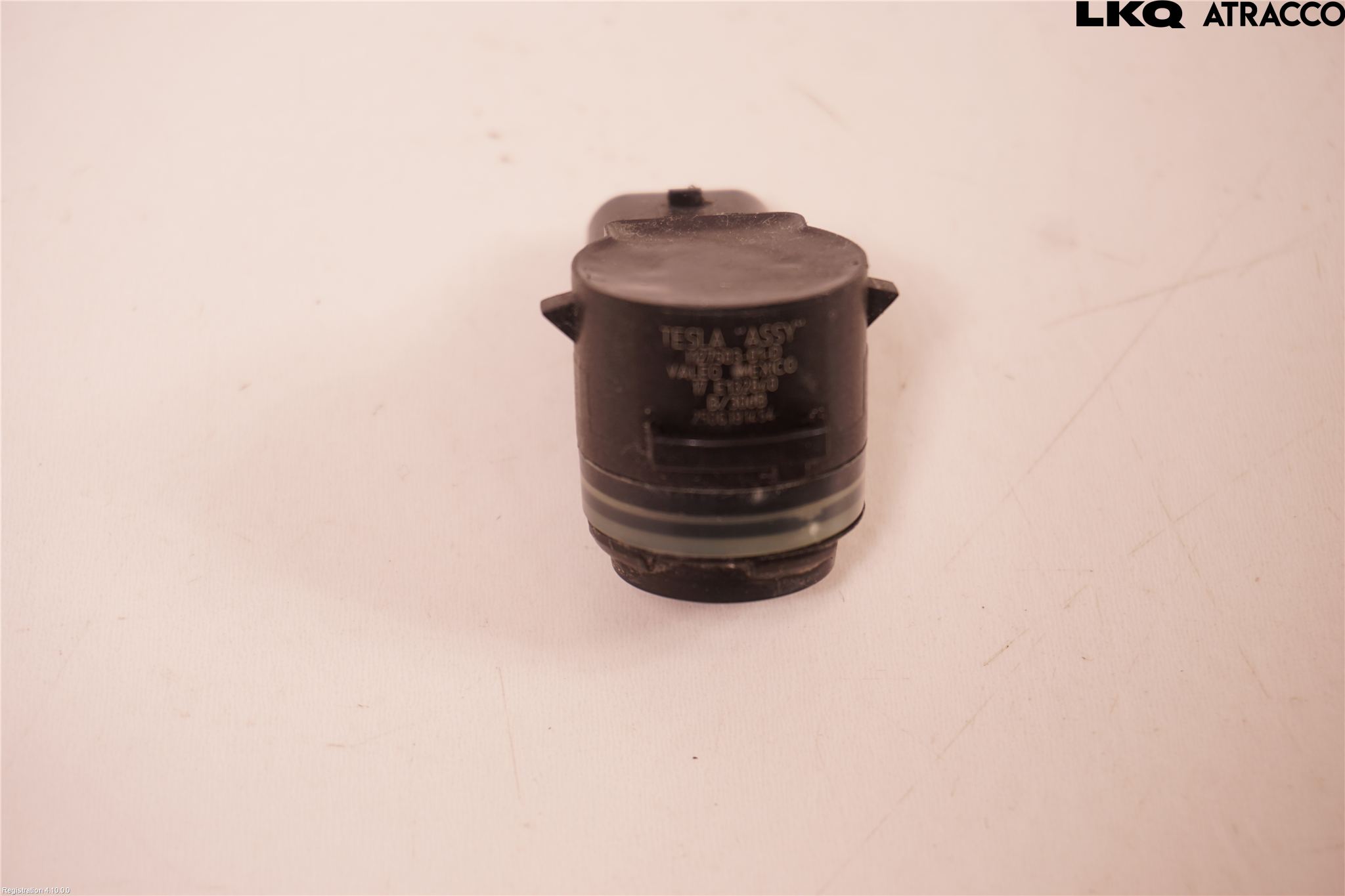 Tesla MODEL 3 17- Sensor Parkering Front