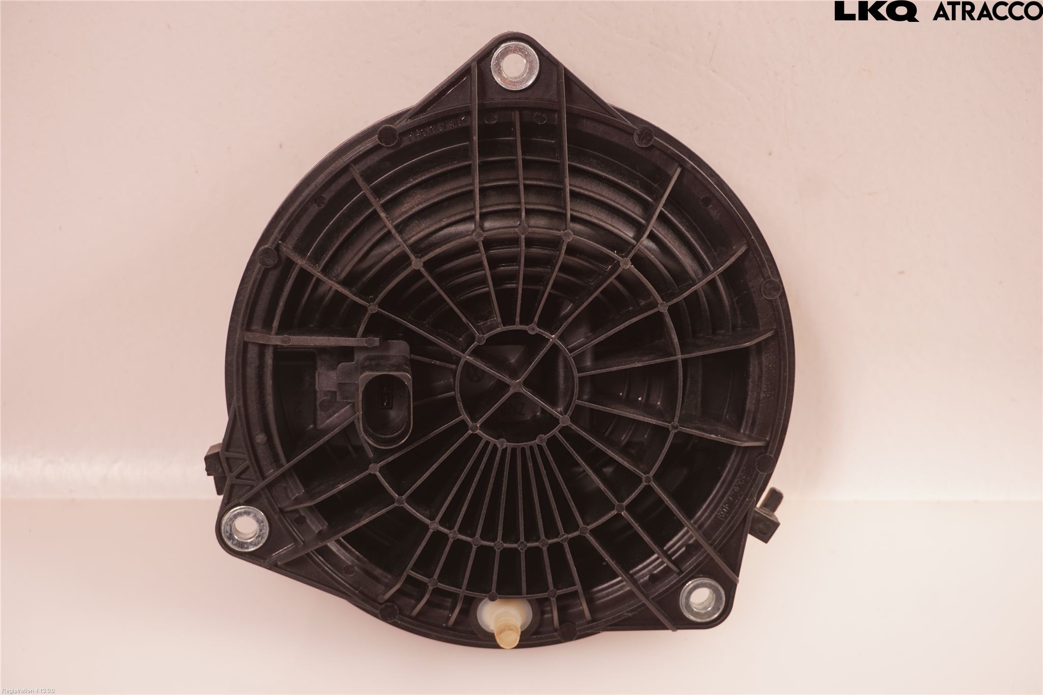 Volkswagen VW PASSAT 15-19 Bakluke Handtak Ytre