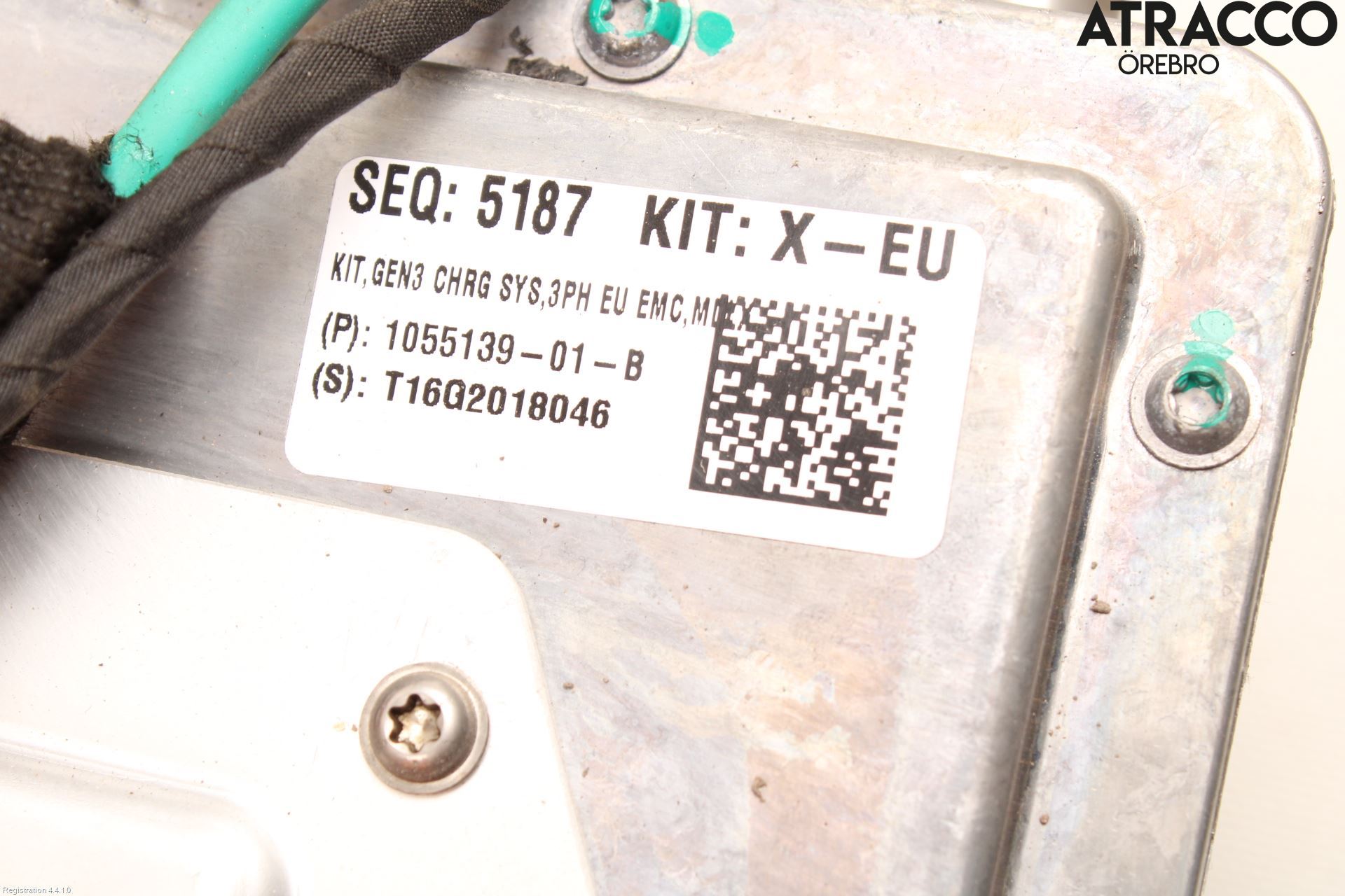 Tesla MODEL X 16- Batterilader Hybrid
