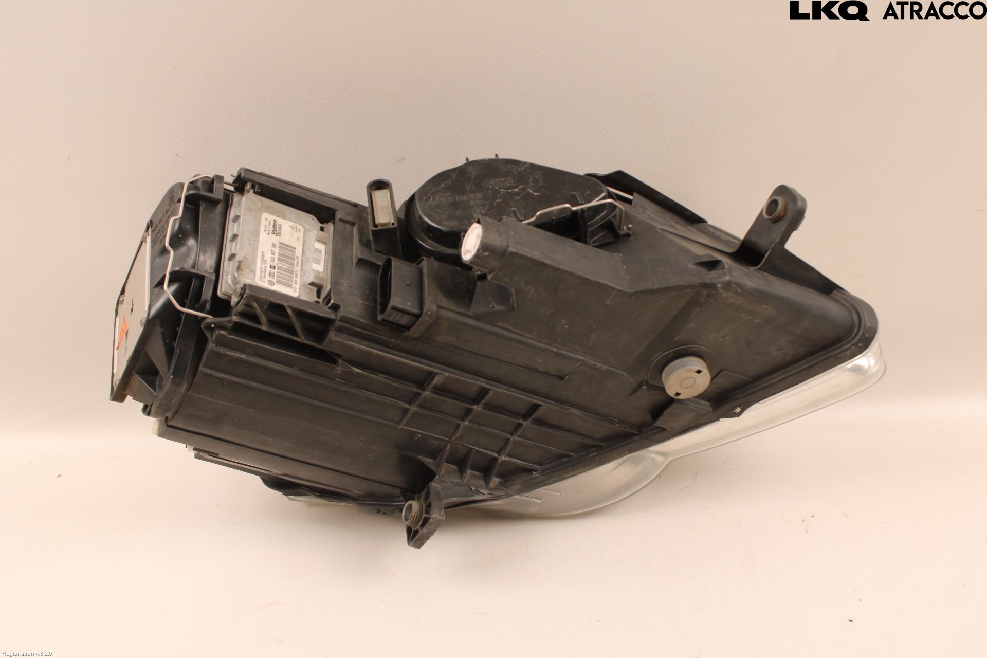 Volkswagen VW PASSAT 05-11 Frontlykt Venstre
