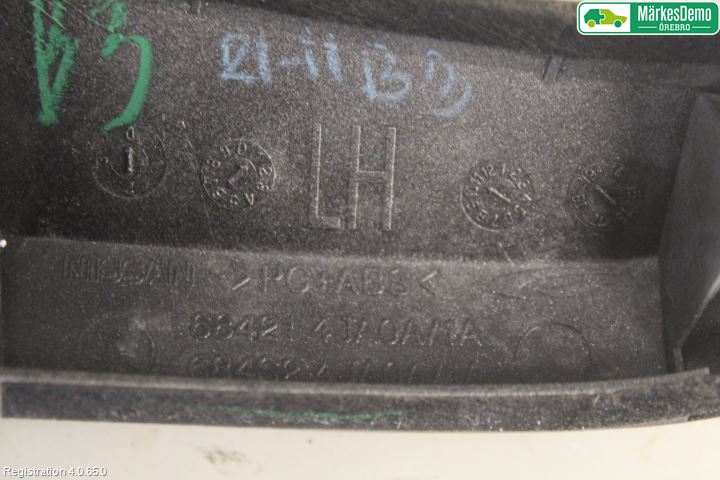 Nissan NAVARA, TREK-1 17-21 Innr Dekor Instrbord