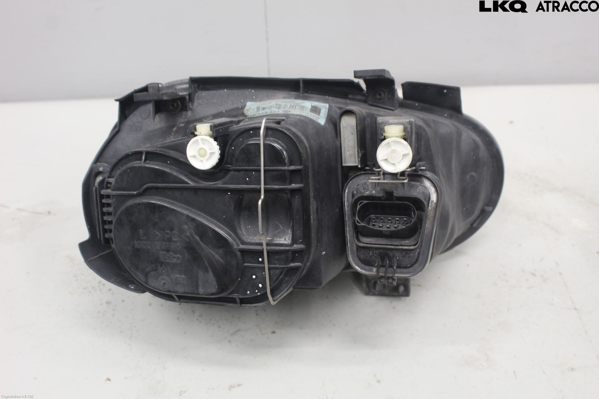 Volkswagen VW GOLF IV 98-06 Frontlykt Venstre