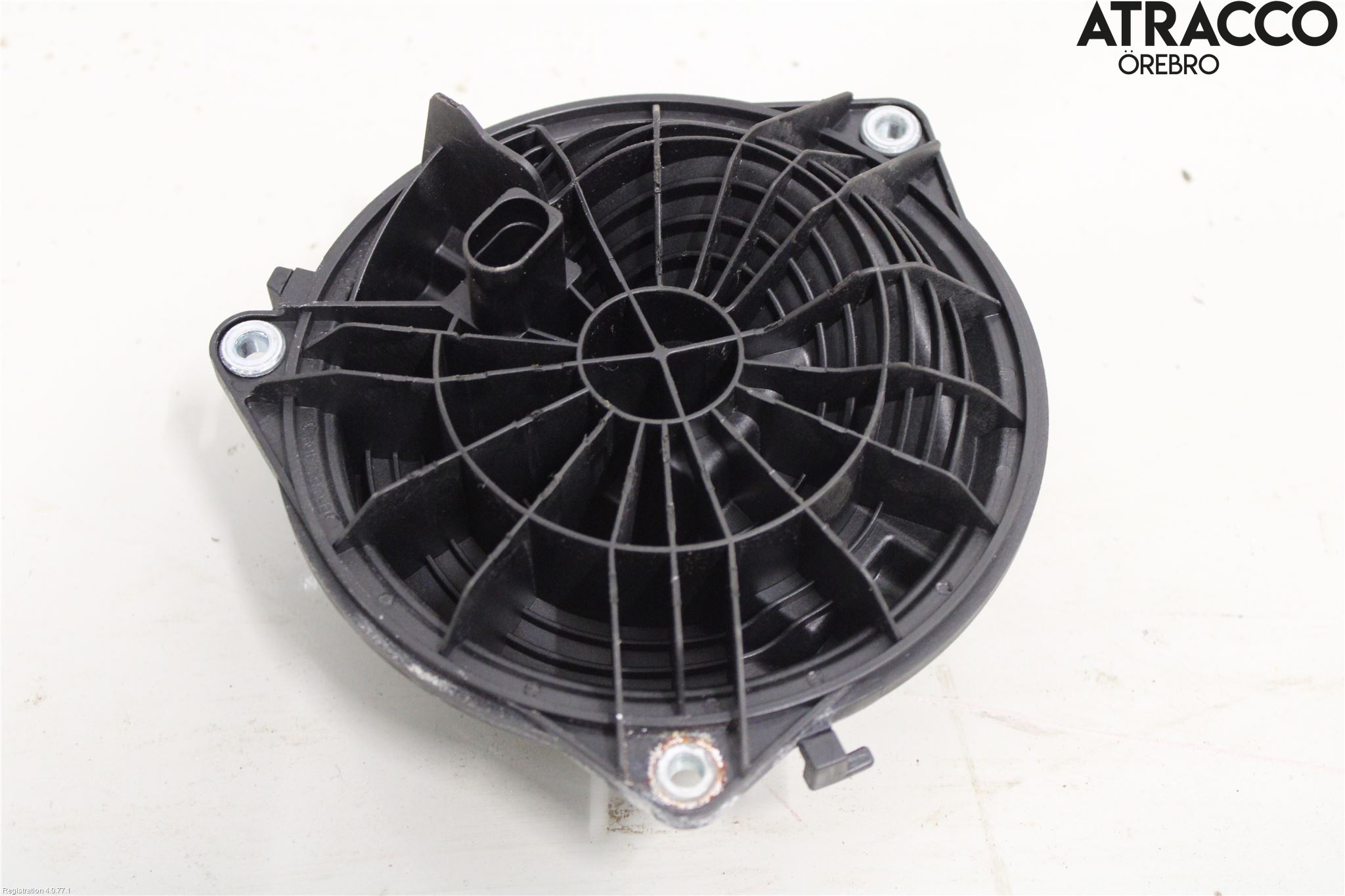 Volkswagen VW GOLF VI 09-13 Bakluke Handtak Ytre