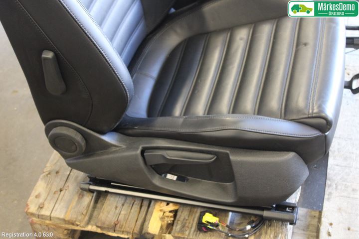 Volkswagen VW PASSAT 11-14 Innr Sete Foran Høyre