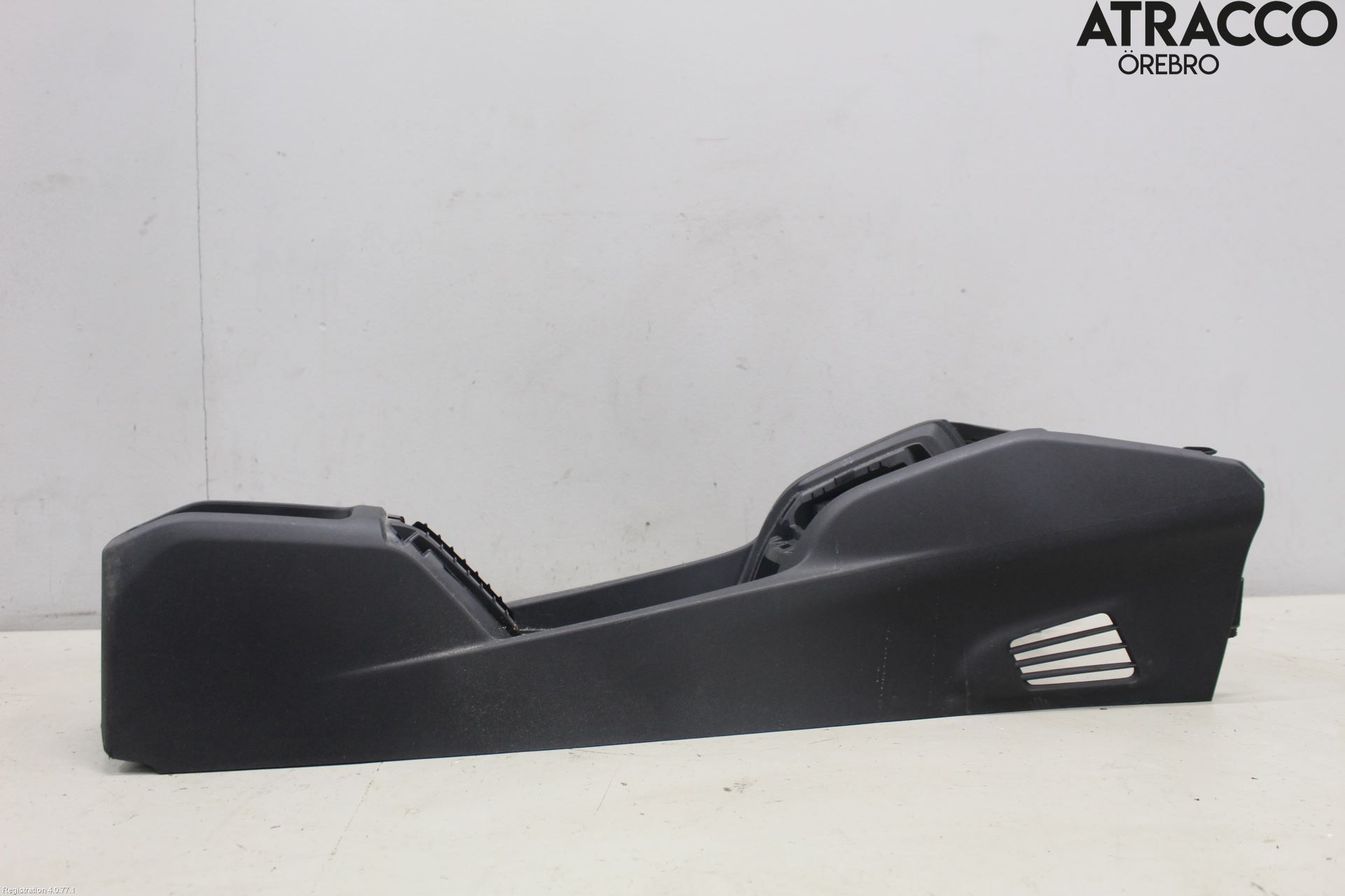 Peugeot 208 12-15 Instrumentkonsoll Gulv